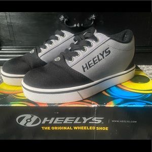Boys Heely Sneakers